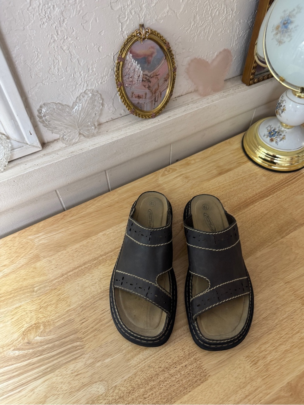 2000’s Lower East Side Brown Leather Slide Sandals Size 8.5 Gorpcore Indie Boho